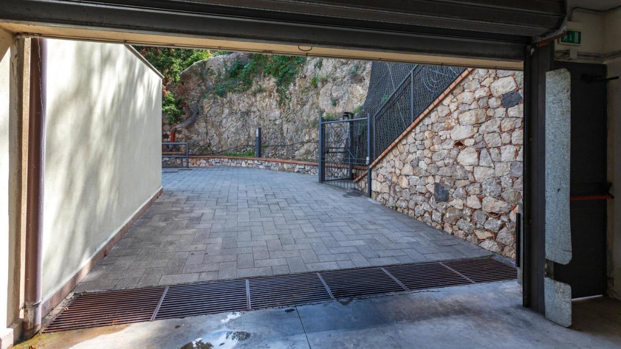 Beautiful Apartment In The Centre Of טאורמינה מראה חיצוני תמונה